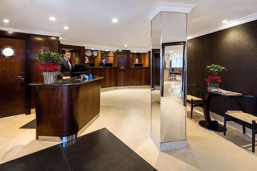 Radisson Blu Edwardian Bond Street Hotel, London Interior photo