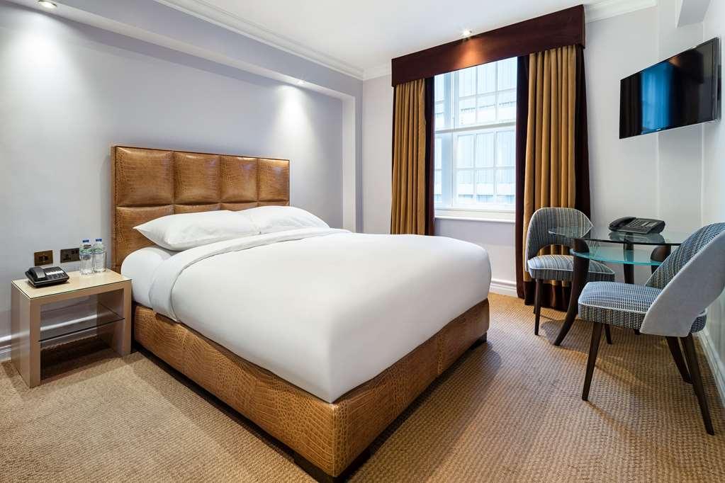 Radisson Blu Edwardian Bond Street Hotel, London Room photo