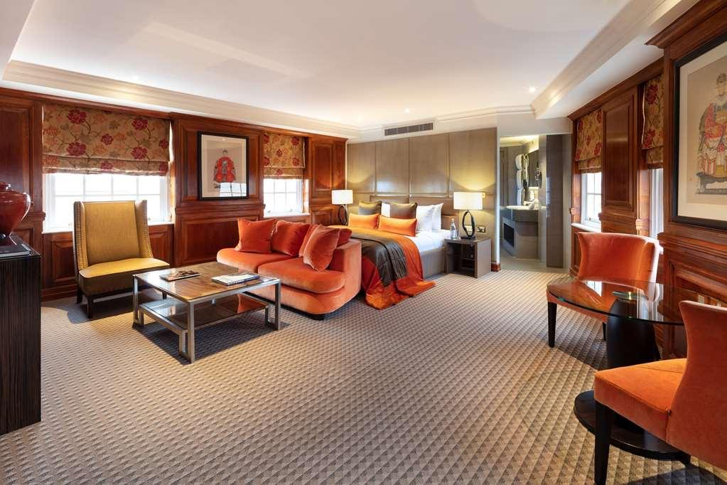 Radisson Blu Edwardian Bond Street Hotel, London Room photo